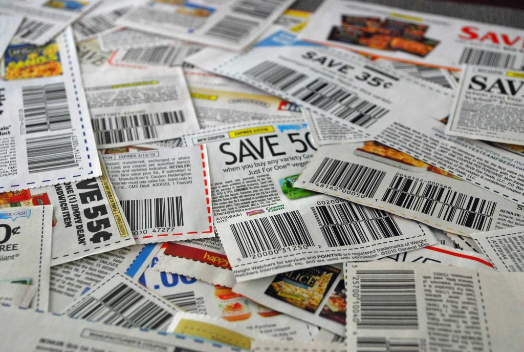 coupons save money grocery shopping